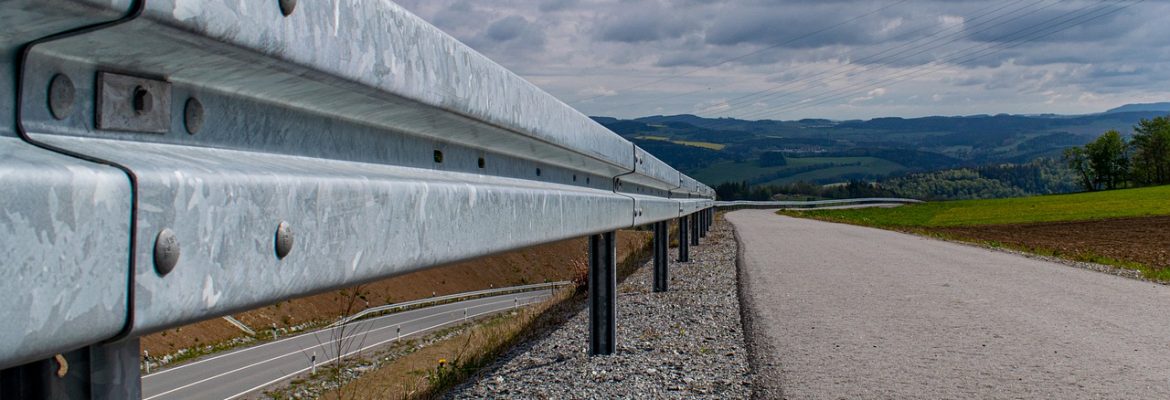 guard-rail-5148791_1280 guard-rail-5148791_1280